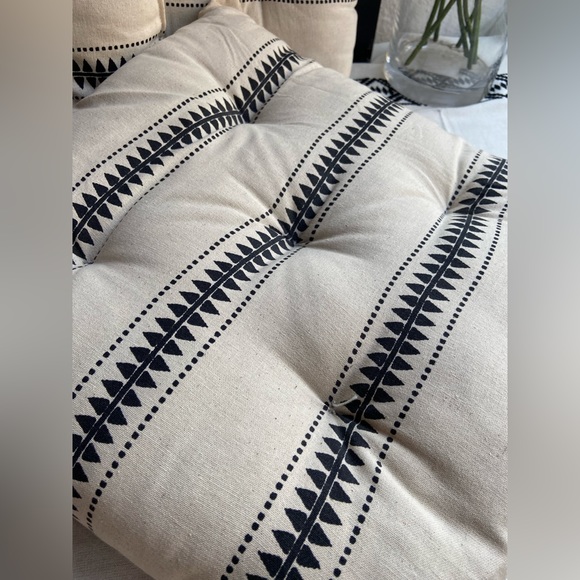 Cotton Chair Pads / Floor Cushion. Set of 3 - Picture 6 of 7